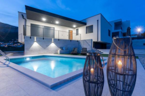 Luxury Apartment Albachiara with Private Pool